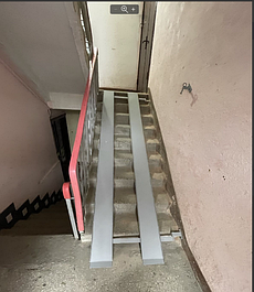 Пандус відкидний на сходи