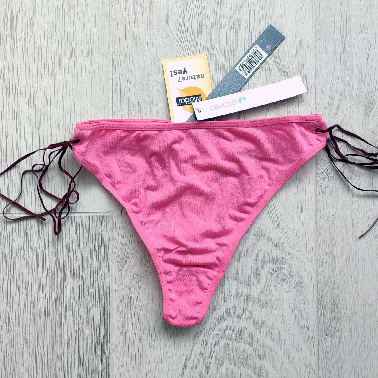 Набір 2 шт. жіночі стрінги ATLANTIC розмір M з декоративними стрічками