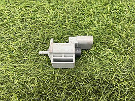 Клапан електромагнітний Audi Q5 8R 3.2 CALB 2012 (б/у)