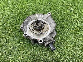 Вакуумний насос Audi Q5 8R 3.2 CALB 2012 (б/у)