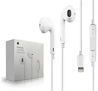 Проводные наушники Apple Earpods Lightning Connector с миркофоном Белые
