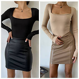 Спідниця міні з еко-шкіри з блискавкою