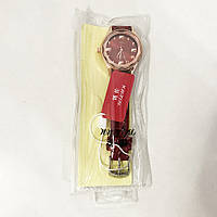 Стильные красные наручные часы женские. С блестящим ремешком. В чехле. AD-691 Модель 51515