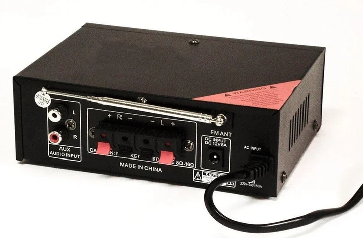 UKC AK-699BT - Усилитель звука c MP3 FM с воспроизведением по Bluetooth 40W + Подарок НожКредитка - фото 4 - id-p2190130548