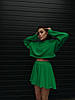 Яскравий жіночий зелений костюм-двійка оверсайз: Широкі Шорти-спідниця і Худі з подвійним капюшоном, фото 3