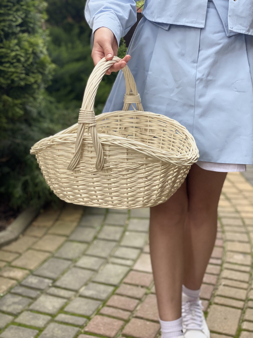 Корзина плетёная из цельной выбеленной лозы праздничная Арт: 3078 ...