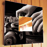 Декоративне дзеркало "Діджей. DJ" прикраса для спальні для музикантів, подарунок для любителів музики