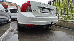 Фаркоп Volvo S40 2004-2012 (Вольво S40) без підрізу бампера