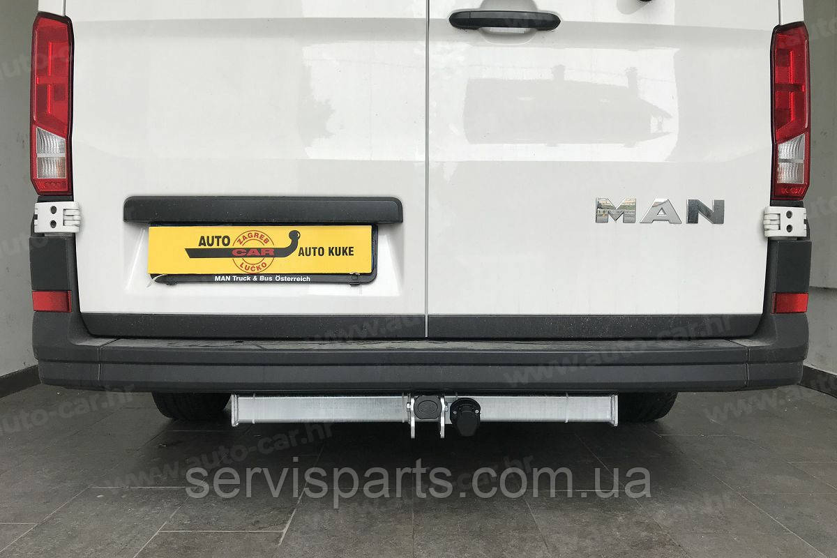 Фаркоп Volkswagen Crafter 2 2016- (Фольксваген Крафтер 2) на авто без підніжки Швидкознімний автомат на ручці