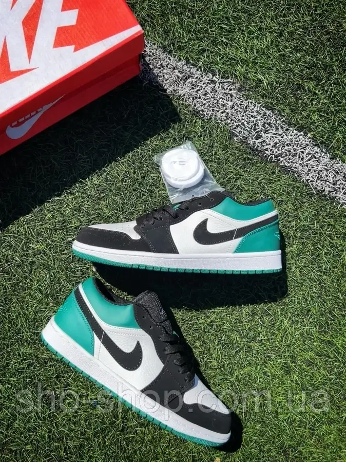Кроссовки Nike Air Jordan Retro 1 Low Green кросівки Nike