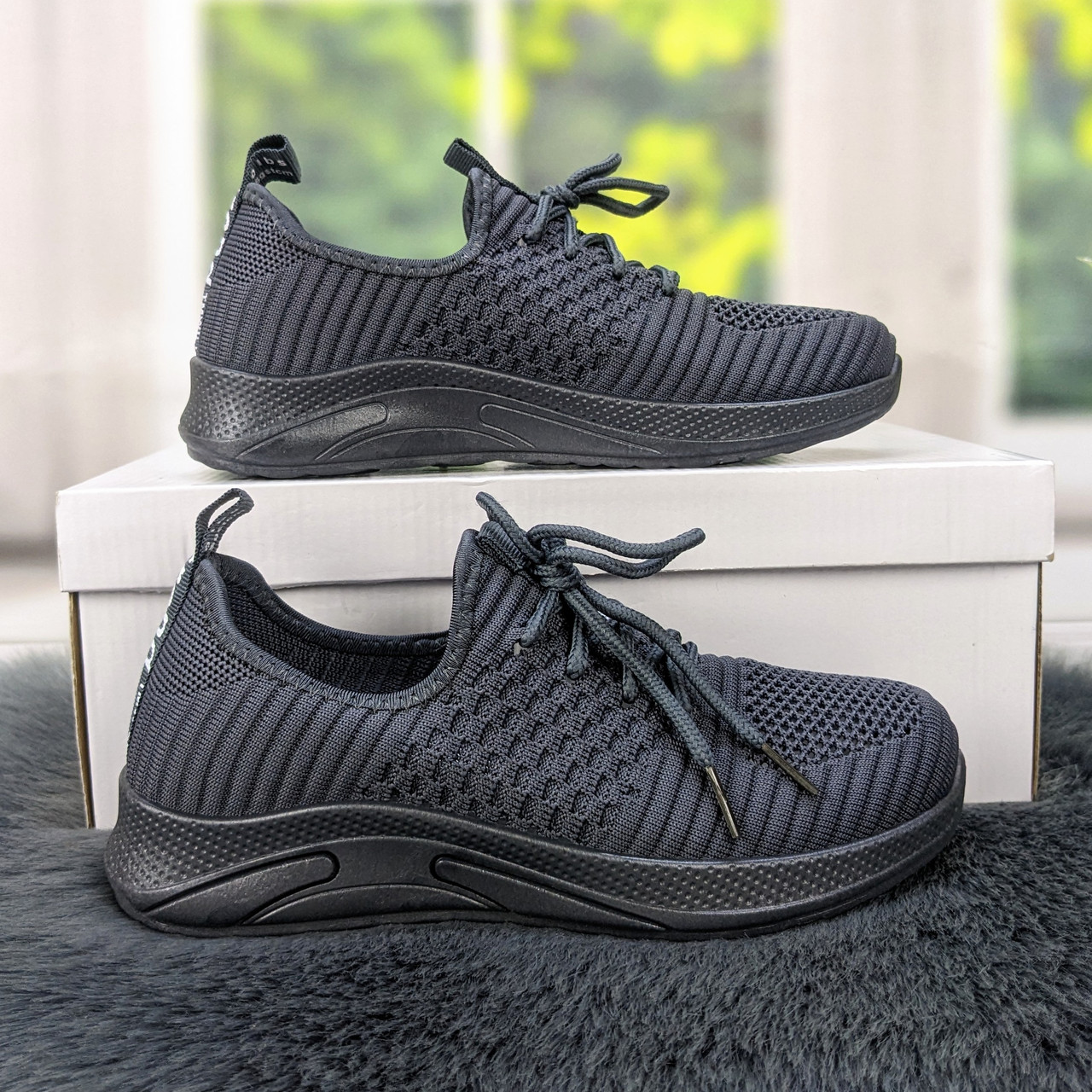 Кросівки жіночі темно-сірі текстильні GIPANIS 4470