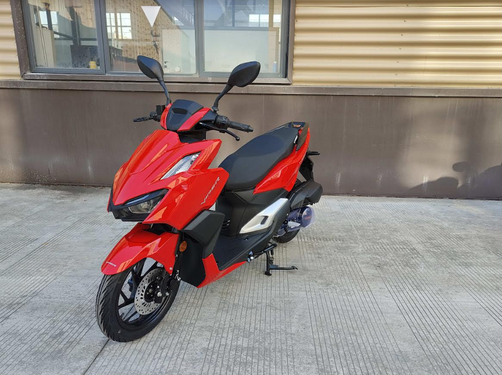 Скутер Viper VP150X-VMAX STORM варіатор