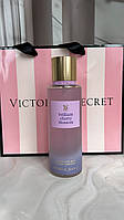 Парфюмерный спрей для тела Victoria's Secret Brilliant Cherry Blossom 250 мл