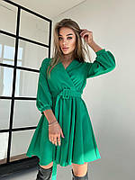 Плаття з костюмної тканини зелене