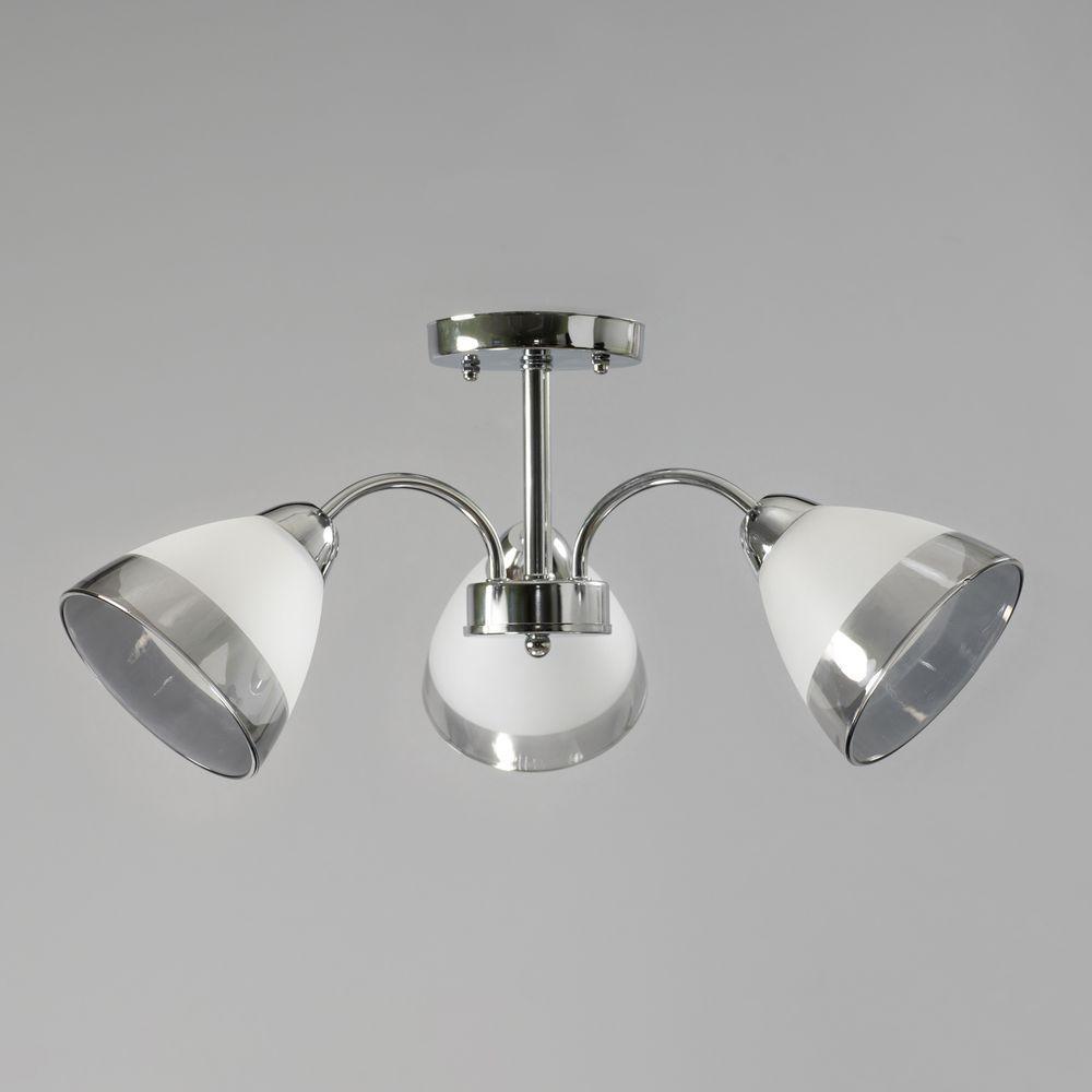 Люстра стельова на три плафони