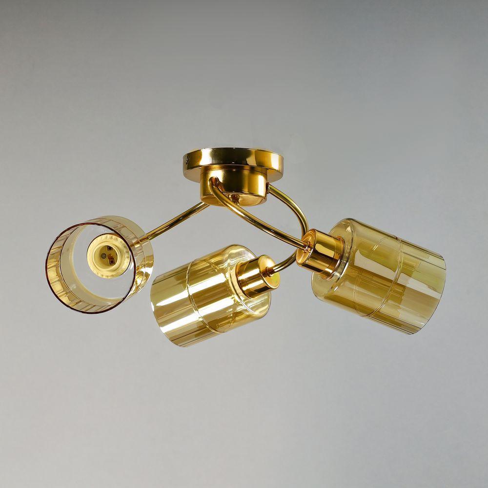 Люстра стельова на три плафони