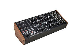 Аналоговий синтезатор Moog SUBHARMONICON, фото 3