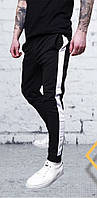 Мужские стильные черные спортивные штаны с белыми лампасами