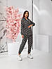 Жіночий літній костюм з принтом: штани-джогери та сорочка, фото 9