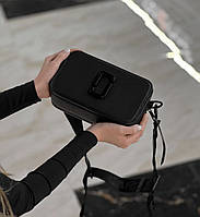 Marc Jacobs The Snapshot Total Black 21х12,5х7 женские сумочки и клатчи хорошее качество
