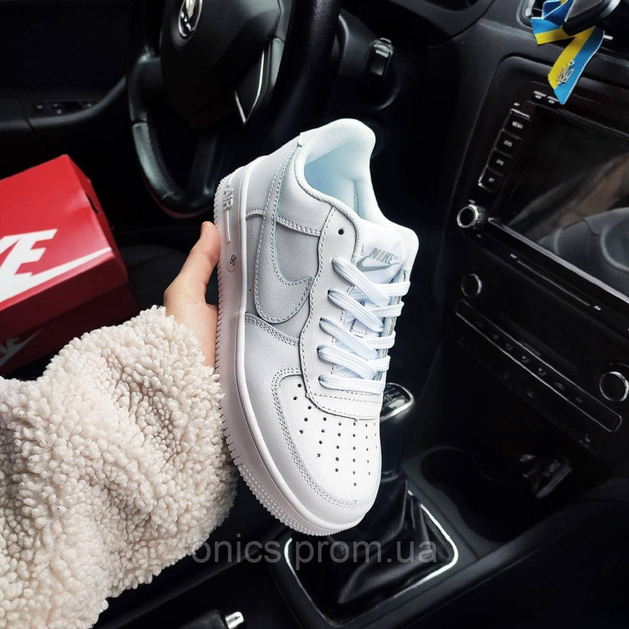 Жіночі кросівки Nike Air Force 1 білі хорошее качество Размер 37(23,5см), - фото 3 - id-p2191780815