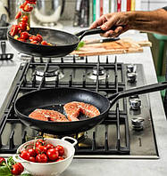 Набор сковородок KitchenAid CFA CC003569-001 2 предмета черный хорошее качество