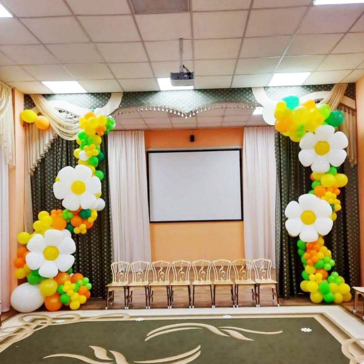 Фотозона з кульок Концертна Випускна 2 композиції | Випускний