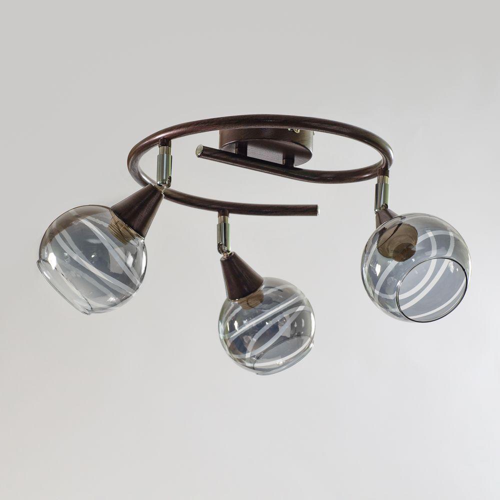 Люстра стельова на три плафони