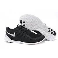 Женские черно-белые кроссовки Nike Free Run(Найк Фри Ран) 5.0 - FR008