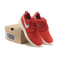 Женские красные кроссовки Nike Roshe Run - R016