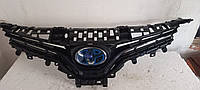 Решетка радиатора Toyota Camry XV70 53101-33410 оригинал