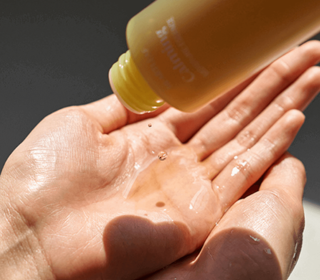 Зволожувальна есенція з хаутюйнією Goodal Heartleaf Calming Moisture Essence
