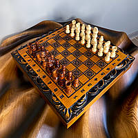 Шахматы, шашки из дерева с изображением скорпиона