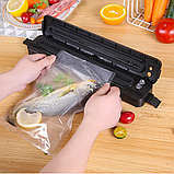 Вакуумний пакувальник їжі Vacuum Sealer + Подарунок Вакуумні пакети 5 м х 20 см, фото 4