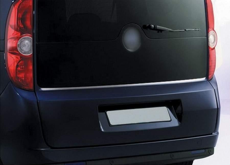 Хром молдінг кришки багажника верхня Fiat Doblo 2010-2013 (нержавіюча сталь)