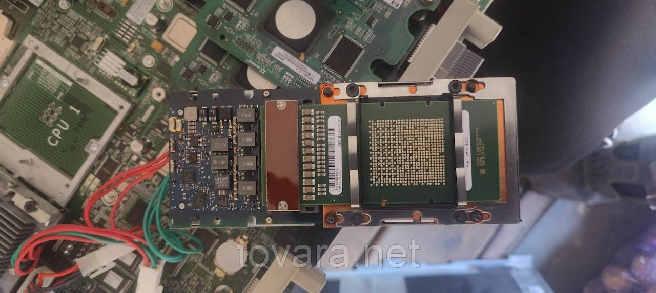Процесор Intel Itanium 9150N 1.60GHz/24M/533/400 socket 611 No 240904121