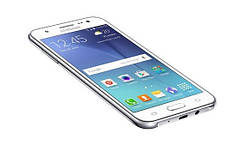 Огляд смартфона Samsung Galaxy J5