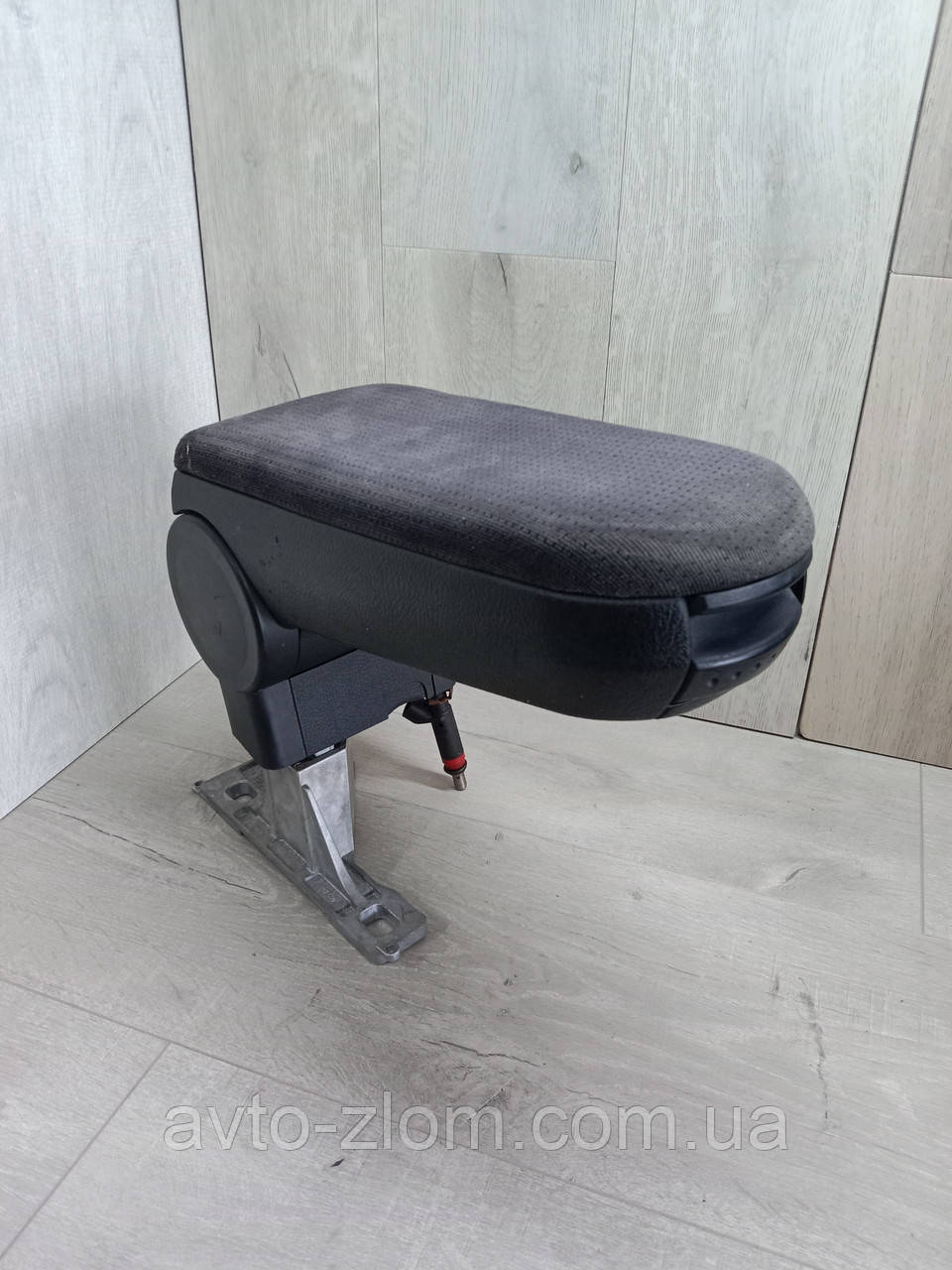 Підлокітник Volkswagen Passat B5, Пасат Б5. 3B0864273.
