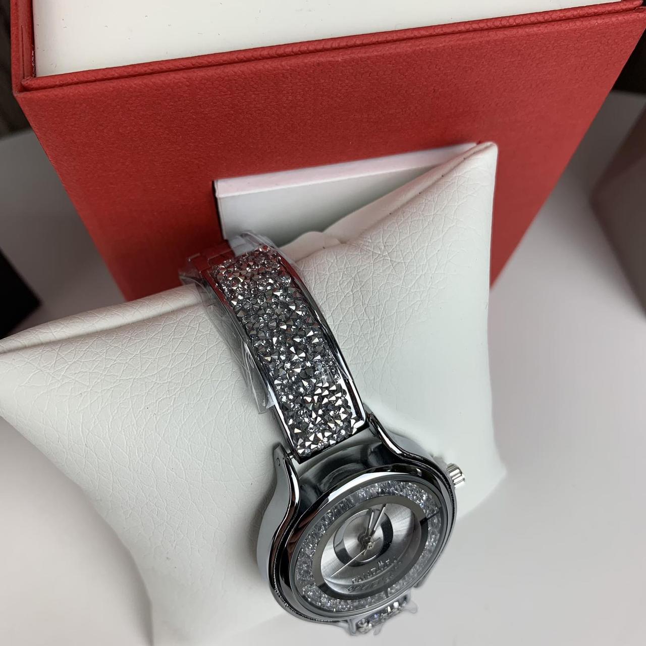 Модные женские наручные часы Pandora Горный хрусталь , часы-браслет с камушками Пандора Серебро высокое - фото 4 - id-p2193189219