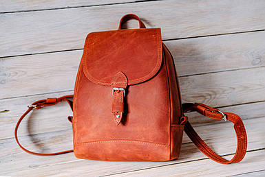 Жіночий рюкзак Женева з натуральної шкіри колір Коньяк