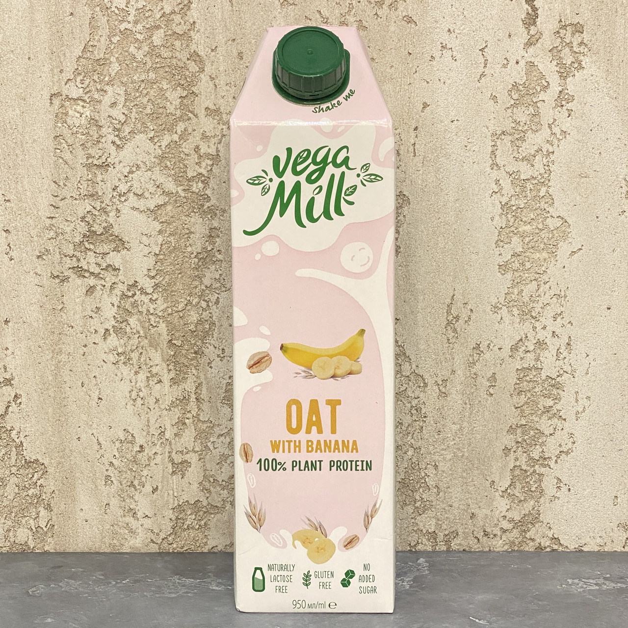 Растительное молоко Vega Milk - Овсяное с бананом, 950мл. (12шт./ящ.) - фото 1 - id-p2136000118