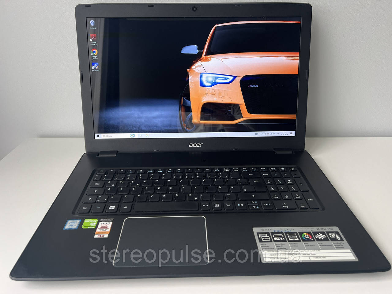 Acer Aspire E5-774G-74Z5 (N16Q5): Intel Core i7-7500U, 940MX, 8Gb DDR4, 500Gb