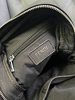 Нагрудная сумка-слинг Fendi черного цвета с желтыми логотипами c776 высокое качество