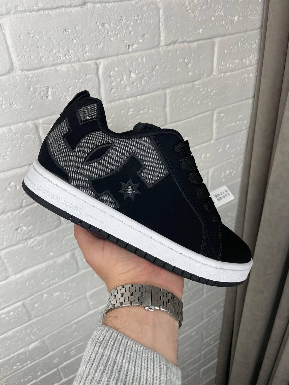 Жіночі кросівки DC Shoes Court Graffik Black Grey White ALL16308, фото 1