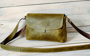 Жіноча сумка Віталія з натуральної шкіри колір Оливковий