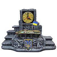 Подарок солдату подставка "Украинский БТР-80", Оригинальный украинский сувенир на День защитника