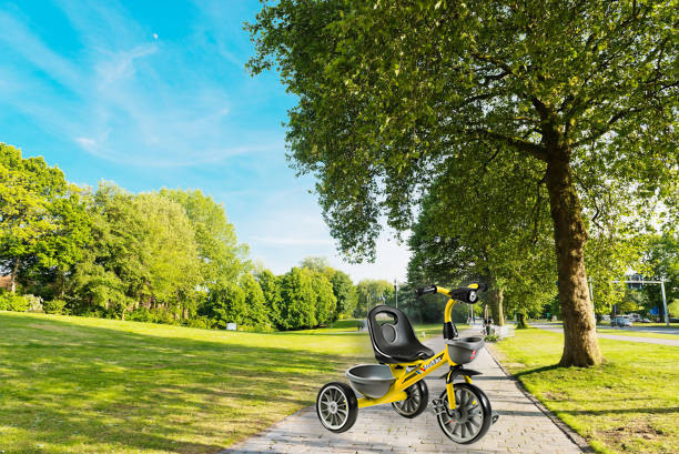 Велосипед детский трехколесный Best Trike желтый с музыкальной фарой и корзинками BS-16390 - фото 6 - id-p2193663528