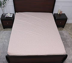 Натяжне щільне простирадло рожеве на гумці двоспальне (140*200*25) бавовняне однотонне ромб персиковий, фото 3