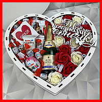 Солодкий подарунок бокс із цукерками та трояндами для коханої з 101 причиною любові, подарункові бокси для дівчат