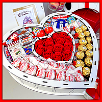 Солодке серце зі солодощами для дівчини на Новий рік, коропоративний новорічний смачний подарунковий сюрприз бокс подарунок|ТРЕБА